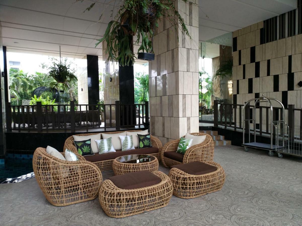 The Riviera Wongamat Hong Apartment Pattaya Exterior foto